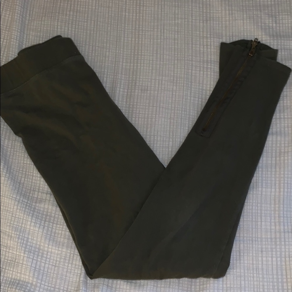 High Wasted AEO Leggings